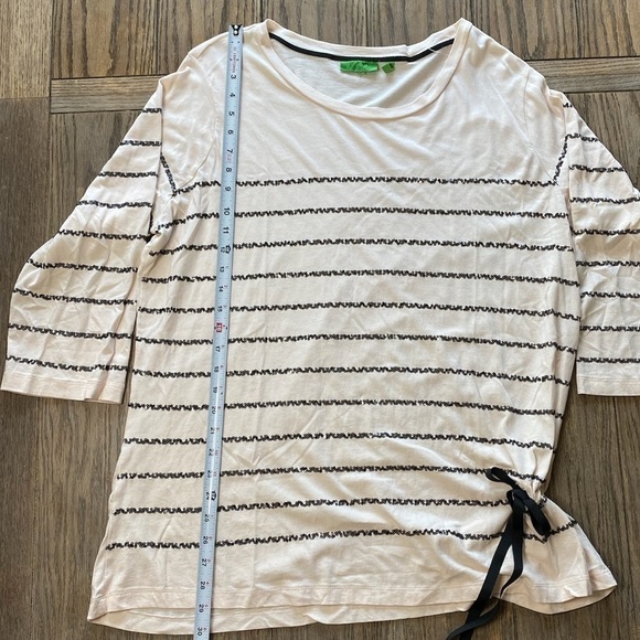 LOGO by Lori Goldstein Instant Chic Sequined Striped Cream Dark Grey Bow Detail - Picture 9 of 11